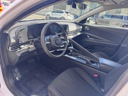 Quartz White 2021 Hyundai ELANTRA SEL