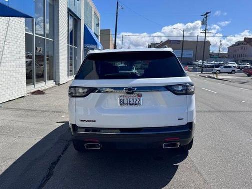 Summit White 2019 Chevrolet Traverse Premier