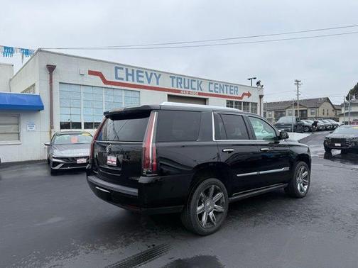 2015 Cadillac Escalade Premium