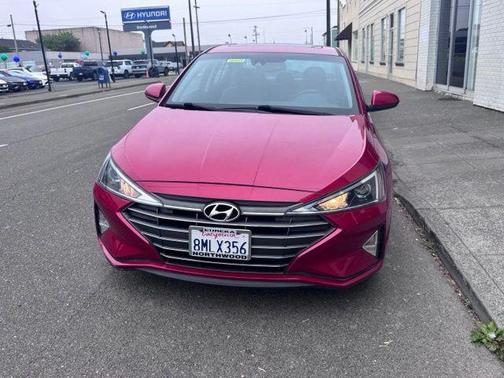 Scarlet Red Pearl 2020 Hyundai ELANTRA Value Edition