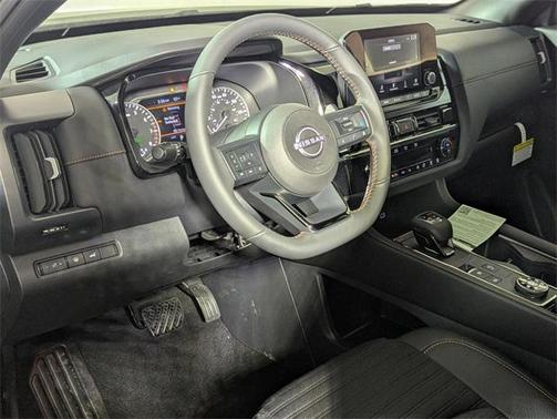 2025 Nissan Pathfinder Rock Creek 4WD