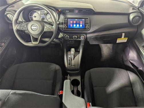 2025 Nissan Kicks S