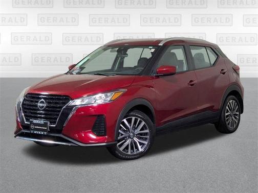 2022 Nissan Kicks SV