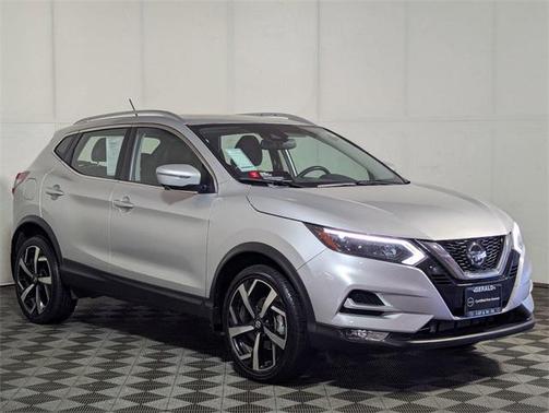 2022 Nissan Rogue Sport SL