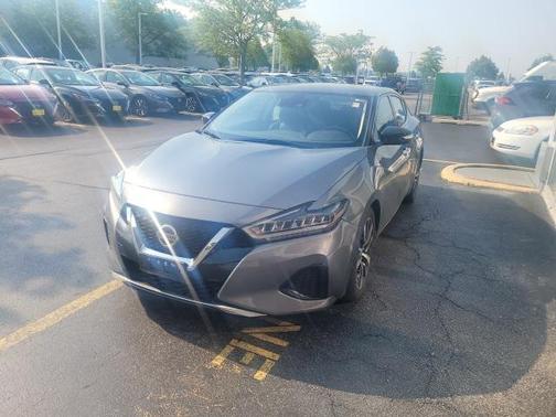 2022 Nissan Maxima SV Xtronic CVT