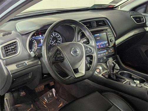 2022 Nissan Maxima SV Xtronic CVT
