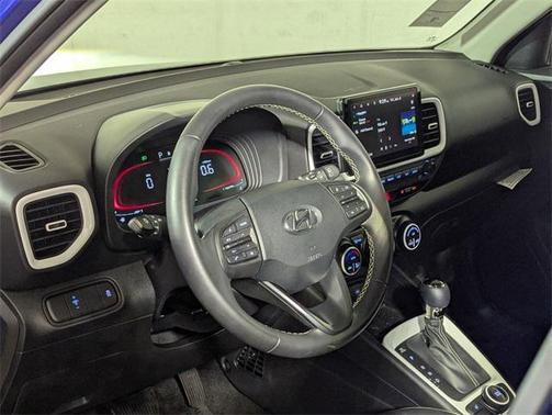 2024 Hyundai VENUE Limited