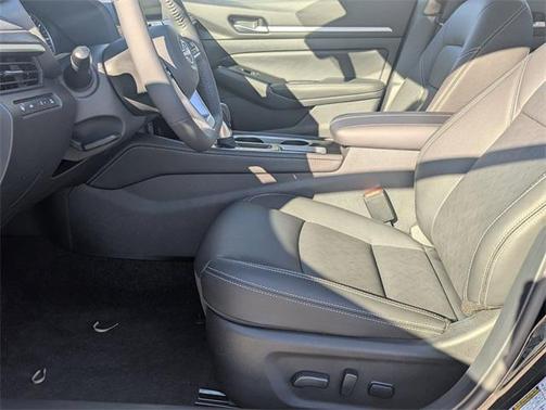 2025 Nissan Altima 2.5 SL