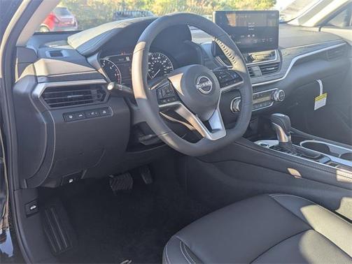 2025 Nissan Altima 2.5 SL