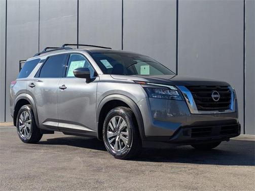 2025 Nissan Pathfinder SV 4WD