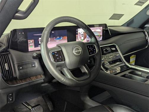 2025 Nissan Armada SL 4WD