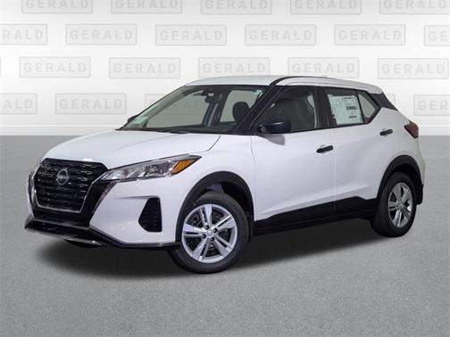 2025 Nissan Kicks S