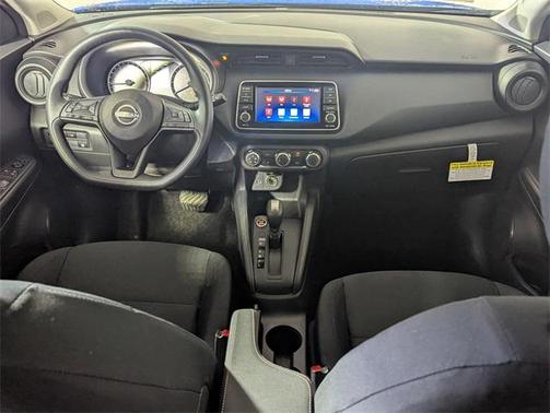 2025 Nissan Kicks S