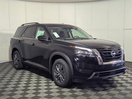2025 Nissan Pathfinder SV FWD