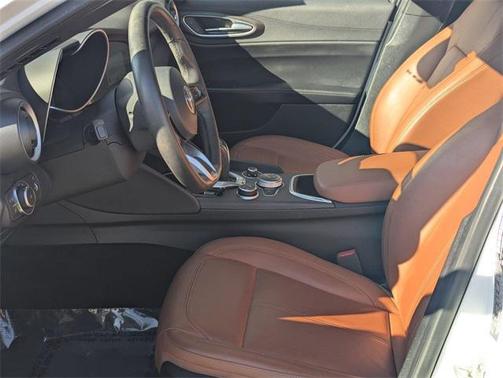 2022 Alfa Romeo Giulia Ti