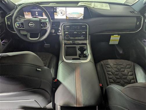 2025 Nissan Armada Platinum Reserve 4WD