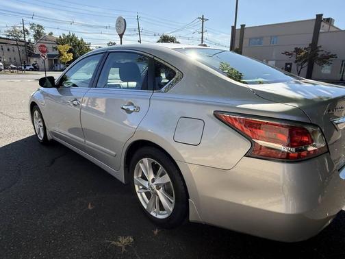 2015 Nissan Altima 2.5 SV