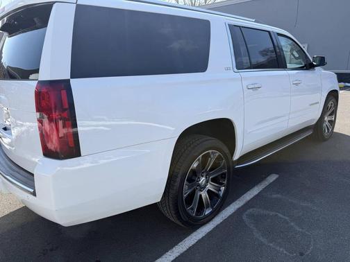 2016 Chevrolet Suburban LTZ