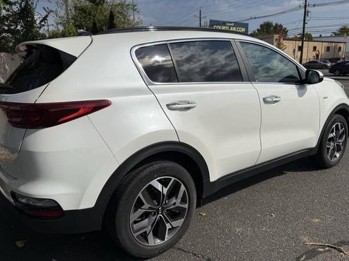 2020 Kia Sportage EX