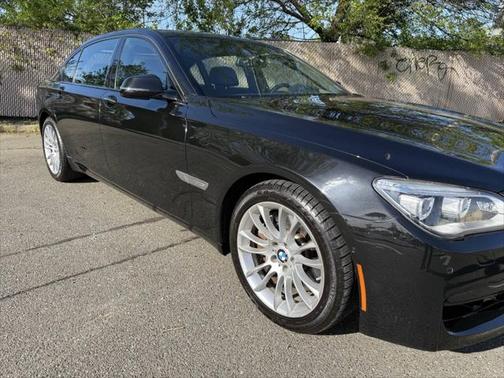 2015 BMW 750 Li xDrive