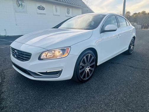 2016 Volvo S60 Inscription T5 Premier