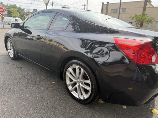 2011 Nissan Altima 3.5 SR