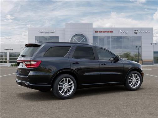DB Black Crystal Clearcoat 2026 Dodge Durango GT
