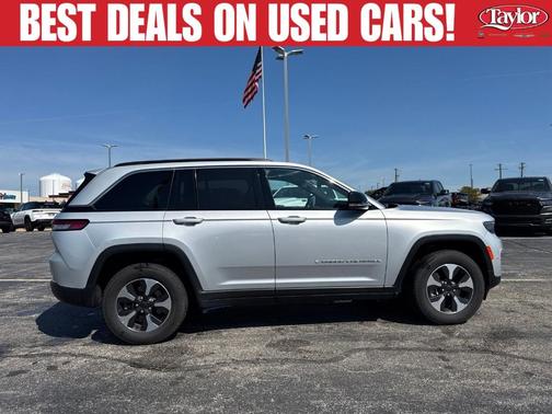 Silver Zynith 2024 Jeep Grand Cherokee 4xe Base