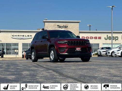 2022 Jeep Grand Cherokee Laredo