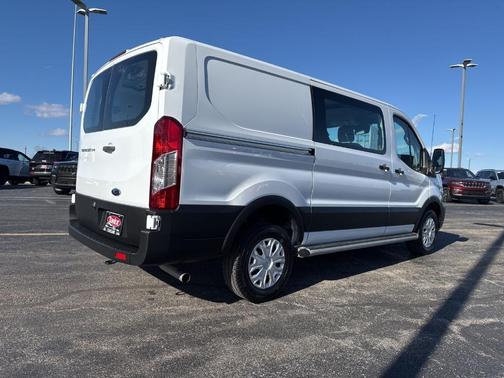 2024 Ford Transit-250 Base