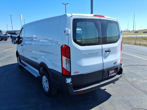 Oxford White 2024 Ford Transit-250 Base