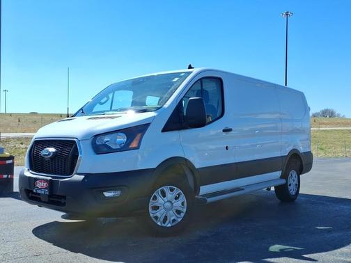 Oxford White 2024 Ford Transit-250 Base