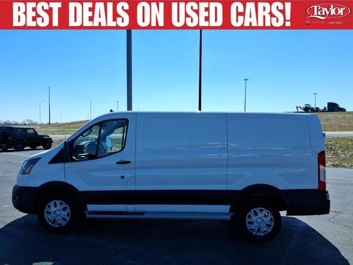 Oxford White 2024 Ford Transit-250 Base