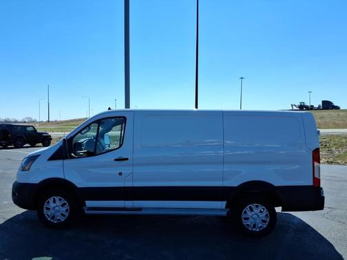 Oxford White 2024 Ford Transit-250 Base