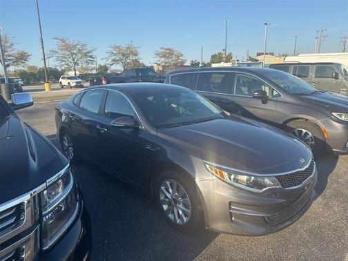 2017 Kia Optima LX