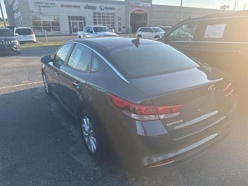 2017 Kia Optima LX
