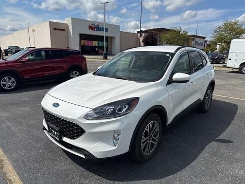 2020 Ford Escape SEL