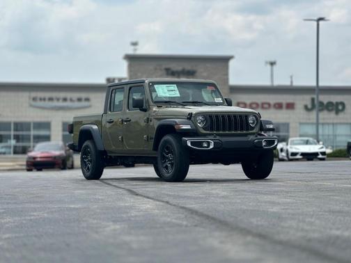 2025 Jeep Gladiator Sport