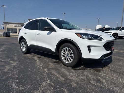Oxford White 2022 Ford Escape SE