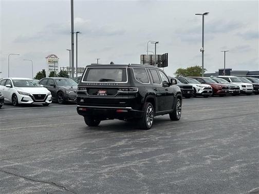 2023 Jeep Grand Wagoneer Series III
