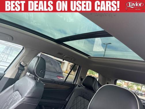 Silver Bird Metallic 2024 Volkswagen Atlas 2.0T SEL Premium R-Line