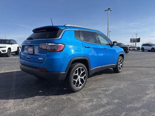 2024 Jeep Compass Latitude