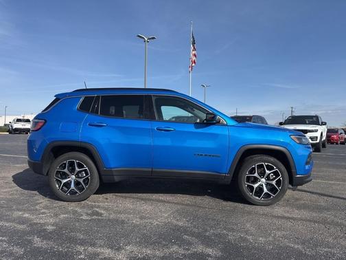 2024 Jeep Compass Latitude