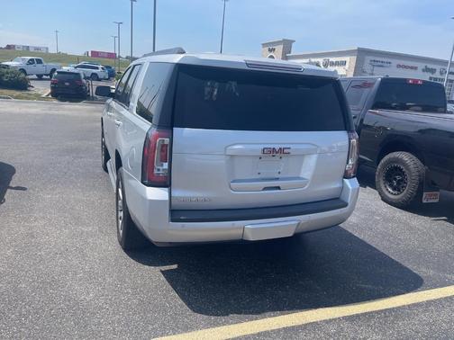 2015 GMC Yukon SLT