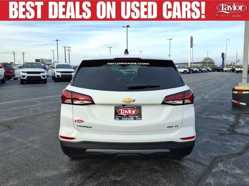Summit White 2023 Chevrolet Equinox 2LT