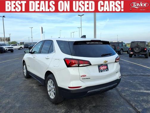 Summit White 2023 Chevrolet Equinox 2LT