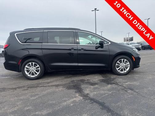 2021 Chrysler Pacifica Touring