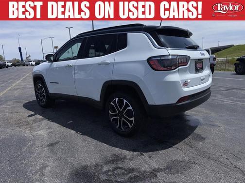 Bright White Clearcoat 2022 Jeep Compass Limited