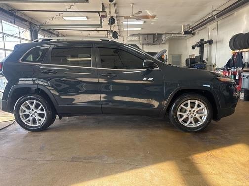 2018 Jeep Cherokee Latitude Plus
