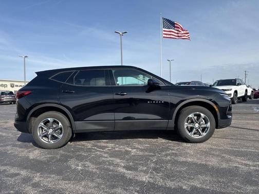 2025 Chevrolet Blazer LT